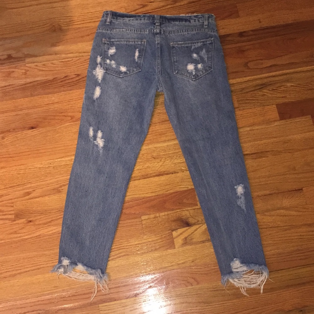 Distressed Jeans! 👖 - Picture 2 of 4